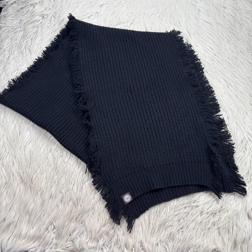UGG Women's Unisex Black Fringe Edge Scarf Wrap Cozy Boho Maximalist